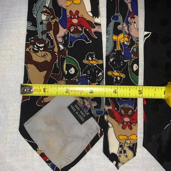 Vintage Silk Looney Tunes Character Ties Set - Picture 3 of 7